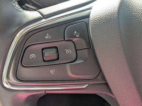 Used 2025 Buick Envista Sport Touring FWD image 17
