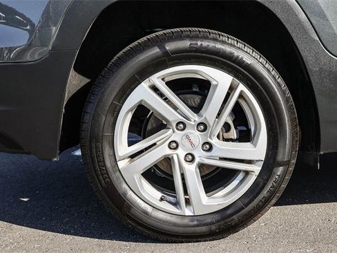 Used 2018 GMC Terrain SLE image 8