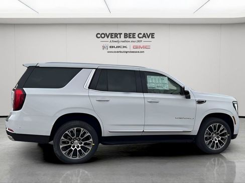 New 2026 GMC Yukon Denali image 10