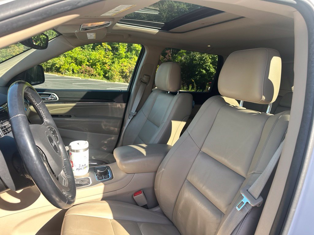 Certified 2021 Jeep Grand Cherokee Limited AWD/4WD image 11