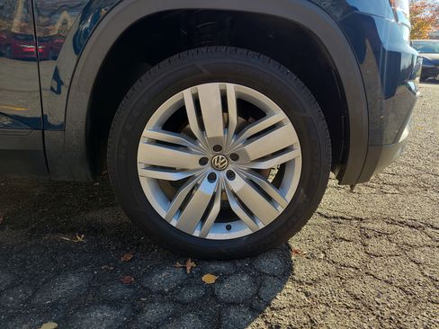 Used 2019 Volkswagen Atlas SE w/ Panoramic Sunroof Package image 13