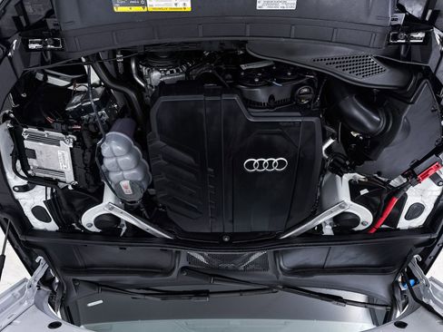 Used 2023 Audi A4 2.0T Premium w/ Convenience Package AWD/4WD image 11