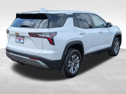 New 2027 Chevrolet Equinox LT FWD image 6