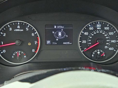 Certified 2022 Kia Seltos EX image 21