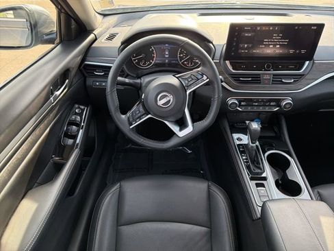 Used 2024 Nissan Altima 2.5 SL image 10