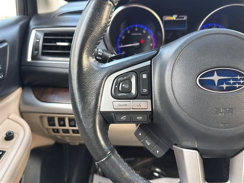 Used 2016 Subaru Outback 2.5i Limited AWD/4WD image 25