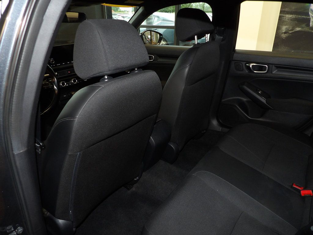 Used 2025 Honda Civic Sport image 21