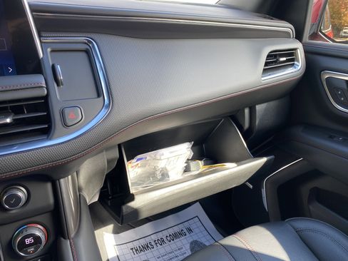 Used 2023 Chevrolet Tahoe RST image 31