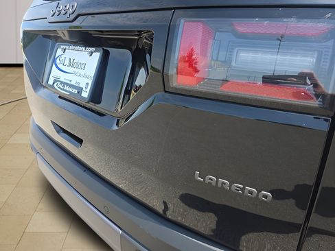 New 2026 Jeep Cherokee Laredo AWD/4WD image 35