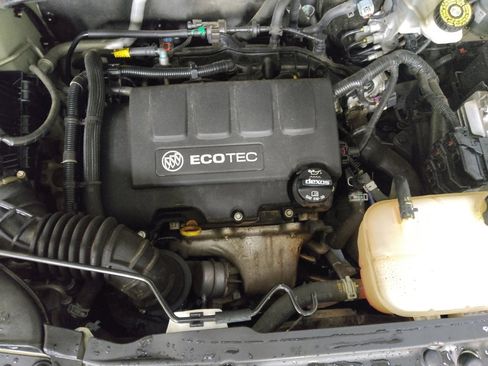 Used 2019 Buick Encore Preferred image 30