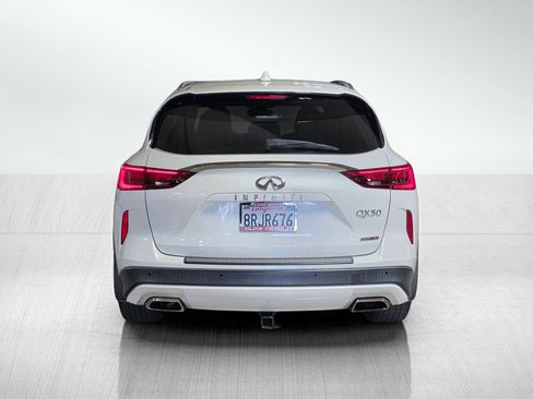 Used 2020 INFINITI QX50 Essential w/ Edition 30 Package FWD image 6