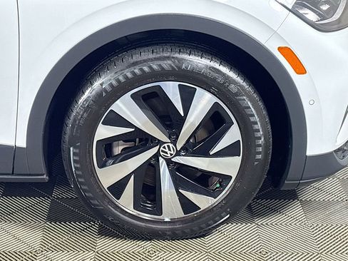 Certified 2023 Volkswagen ID.4 2WD image 24