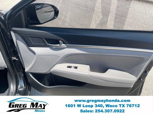 Used 2020 Hyundai Elantra Value Edition FWD image 28