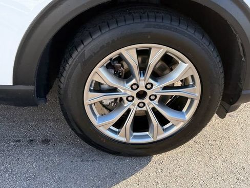 Used 2021 Ford Explorer Limited AWD/4WD image 20