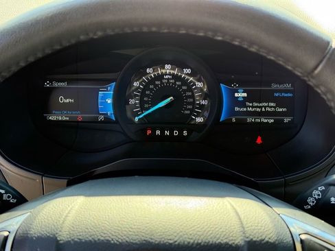 Used 2024 Ford Edge SEL image 19