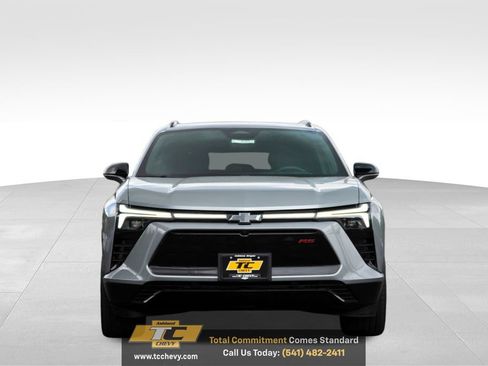 New 2025 Chevrolet Blazer EV RS AWD/4WD image 2