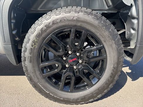 New 2026 GMC Sierra 1500 Elevation image 31