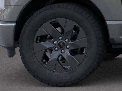 New 2025 Ford F150 Lightning Flash image 19