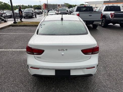 Used 2023 Kia Rio S FWD image 5