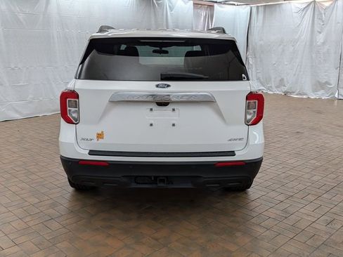 Certified 2023 Ford Explorer XLT w/ Class IV Trailer Tow Package AWD/4WD image 6