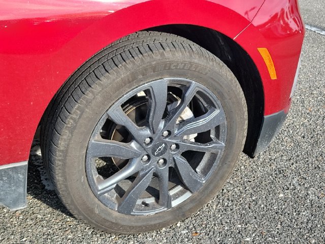 Used 2022 Chevrolet Equinox RS w/ RS Leather Package FWD image 6
