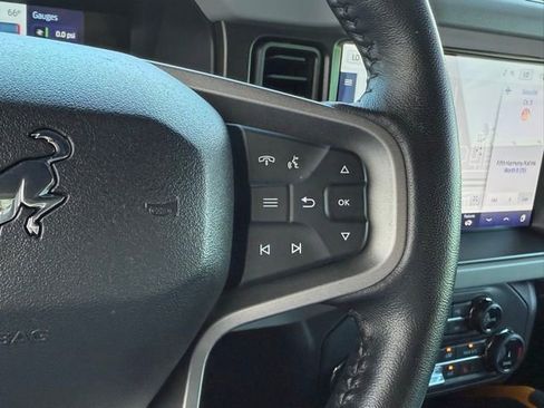 Used 2022 Ford Bronco Badlands image 28