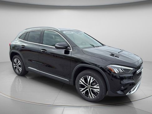 New 2026 Mercedes-Benz GLA 250 4MATIC image 13
