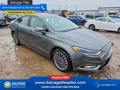 Used 2017 Ford Fusion SE w/ Equipment Group 202A image 5