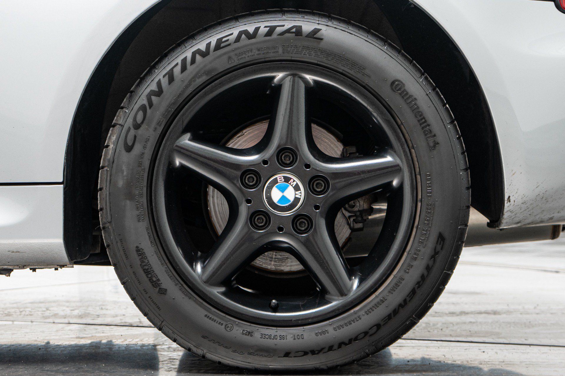 Used 1997 BMW Z3 2.8 RWD image 11