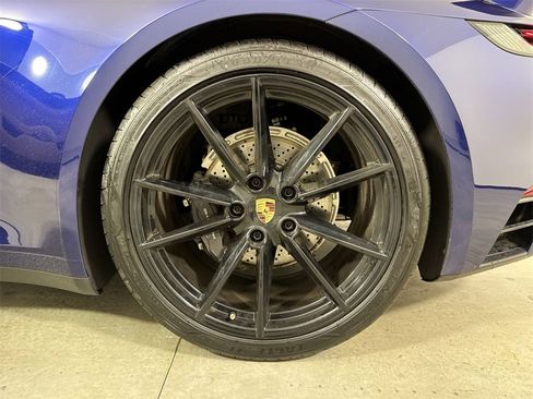 Certified 2023 Porsche 911 Carrera image 14