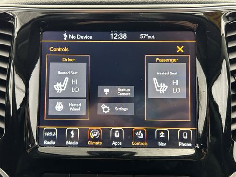 Used 2019 Jeep Cherokee Limited AWD/4WD image 8