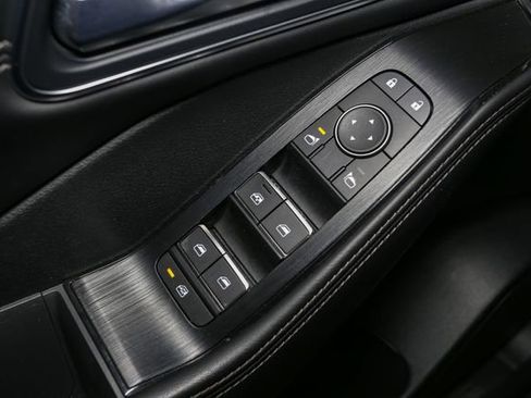 Used 2023 Nissan Rogue Platinum w/ Platinum Premium Package image 35