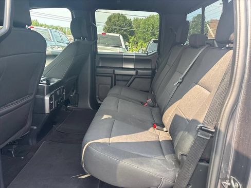 Used 2020 Ford F150 XLT w/ Equipment Group 302A Luxury AWD/4WD image 17