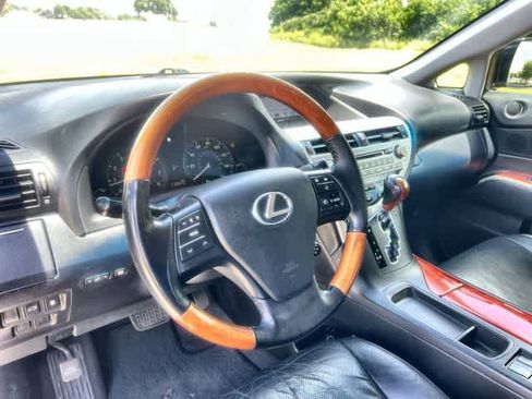 Used 2011 Lexus RX 350 2WD w/ Premium Pkg image 15