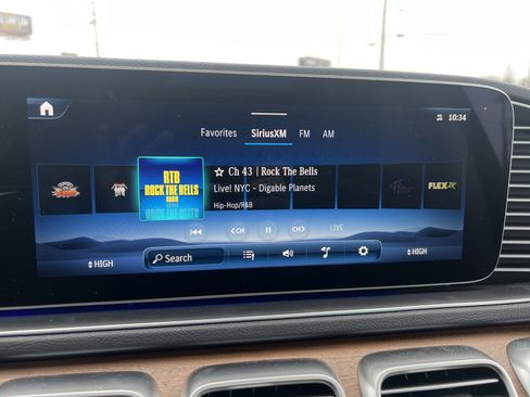 Certified 2025 Mercedes-Benz GLE 350 4MATIC image 23