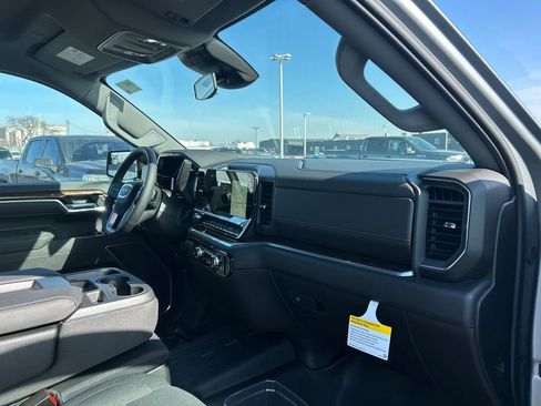 New 2026 GMC Sierra 1500 Elevation w/ Elevation Select Package AWD/4WD image 38