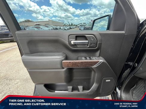 Used 2020 GMC Sierra 1500 Denali w/ Denali Ultimate Package AWD/4WD image 24