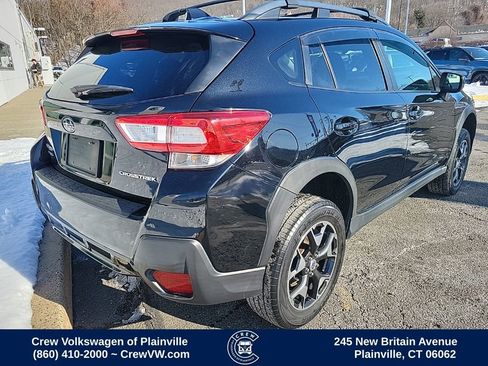 Used 2018 Subaru Crosstrek 2.0i Premium image 3
