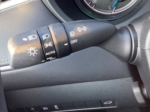 Used 2024 Toyota Venza Nightshade AWD/4WD image 26