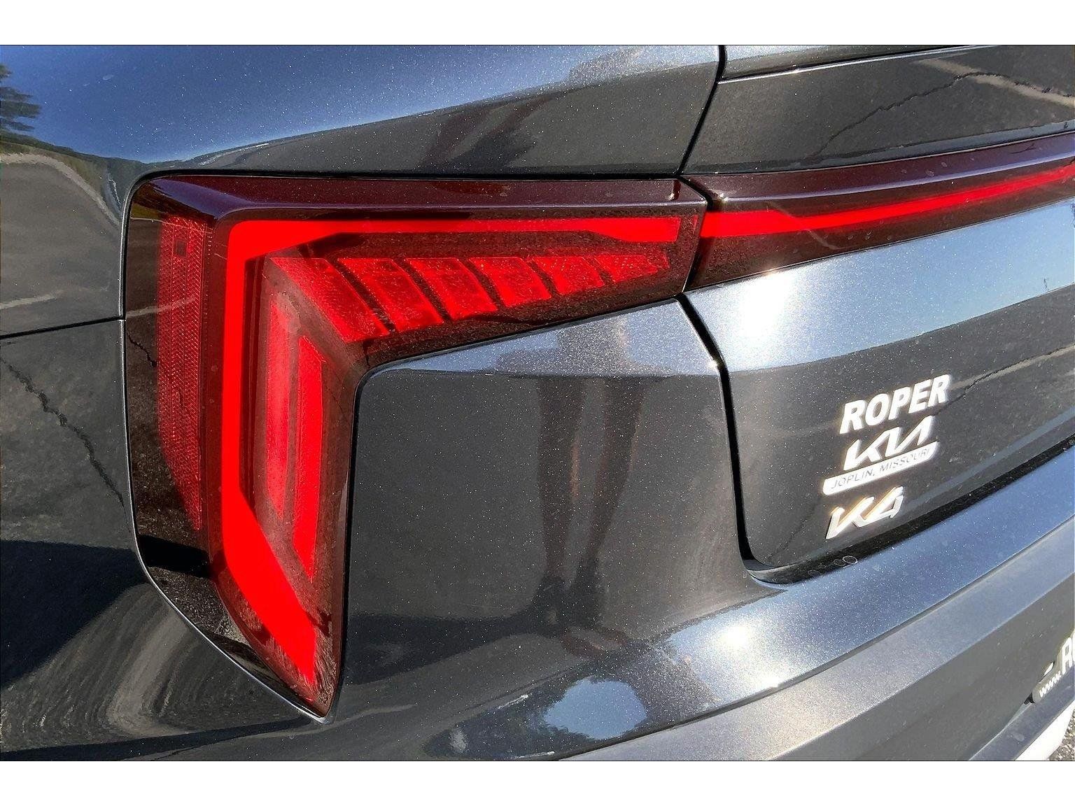 Used 2025 Kia K4 FWD image 27