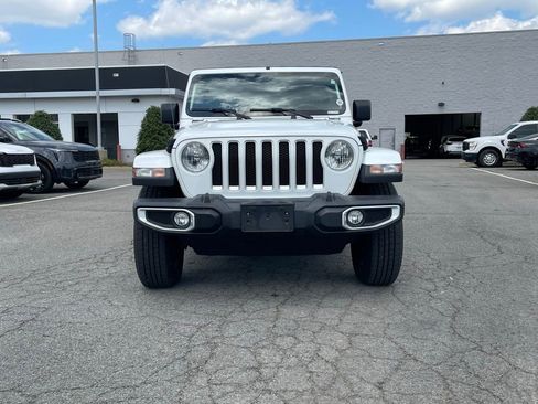 Used 2022 Jeep Wrangler Unlimited Sahara image 2