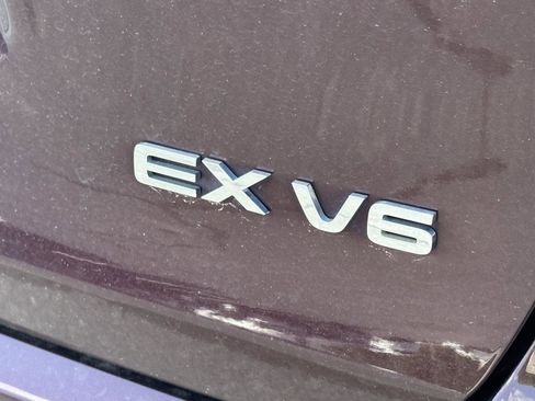 Used 2016 Kia Sorento EX w/ EX Premium Package FWD image 10