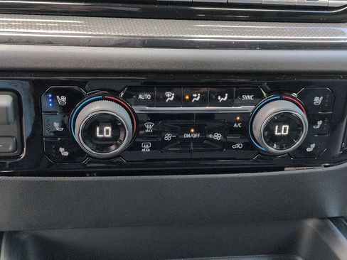 New 2026 Chevrolet Silverado 2500 ZR2 image 18