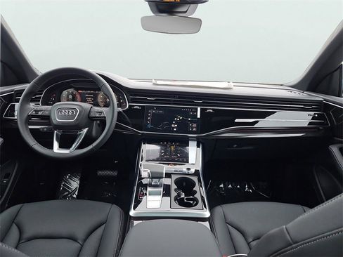 New 2026 Audi Q8 Premium Plus image 5