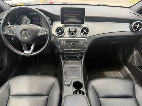 Used 2015 Mercedes-Benz CLA 250 image 7
