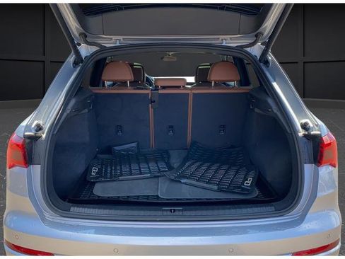 Used 2022 Audi Q3 2.0T Premium w/ Convenience Package image 29