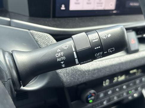 Certified 2026 Subaru Outback Limited XT AWD/4WD image 18