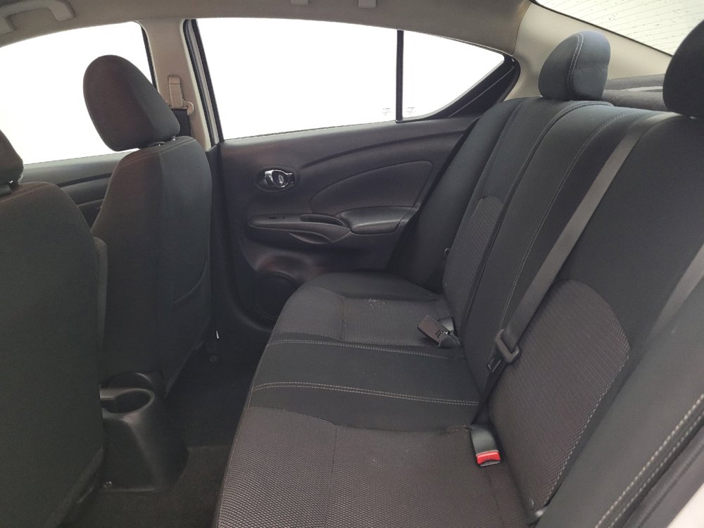 Used 2019 Nissan Versa SV FWD image 18
