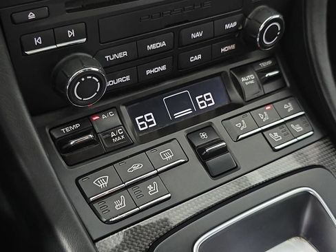 Used 2019 Porsche 911 Turbo AWD/4WD image 19