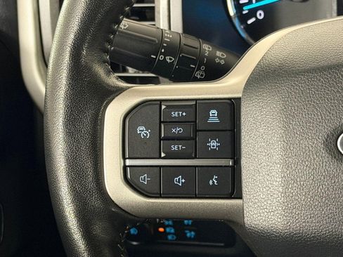 Used 2022 Ford Expedition XLT image 15